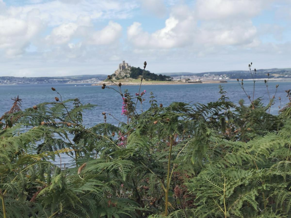 Captivating Isolde Cottage With Pool Near St Ives カムボーン エクステリア 写真